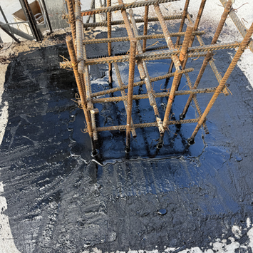 Hot asphaltic tar
