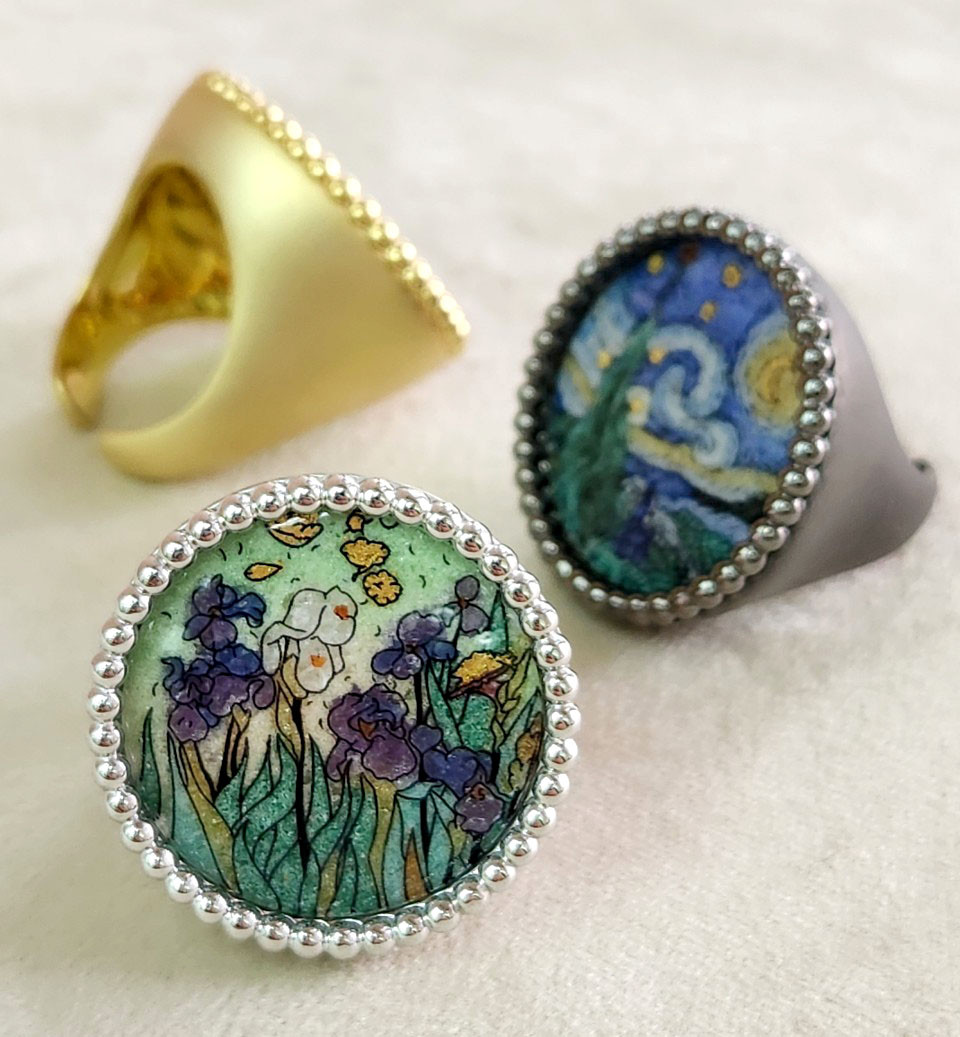 Thumbnail: Iries Ring