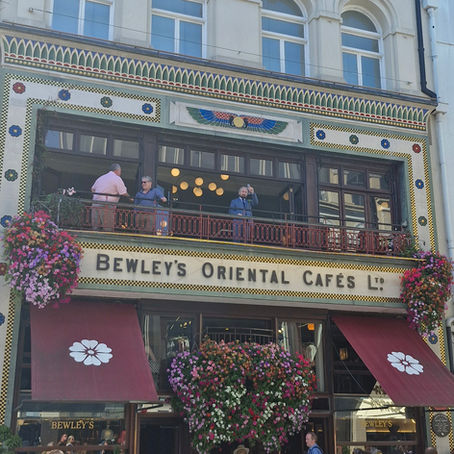 Dublin City: The Heart of Romance