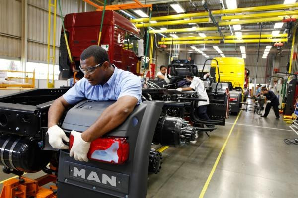 Governo reduz Imposto de Importação de equipamentos sem produção no Brasil