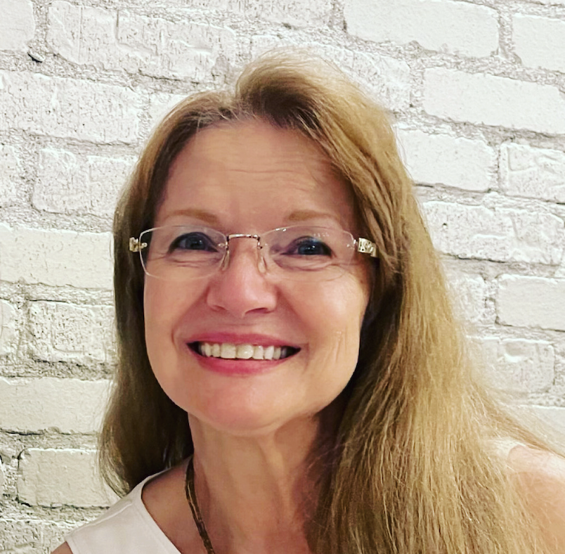 Writer: Elyse Hand