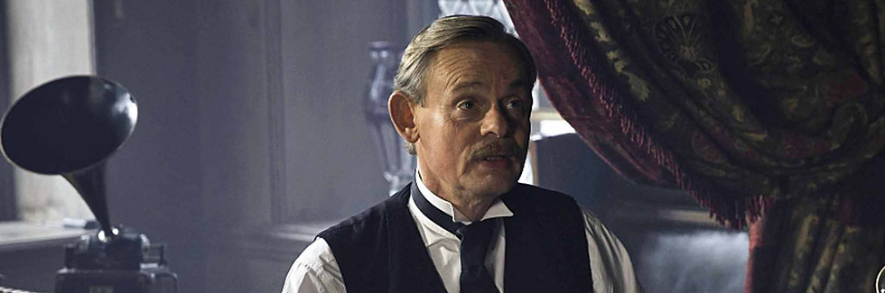 arthur_george.jpg