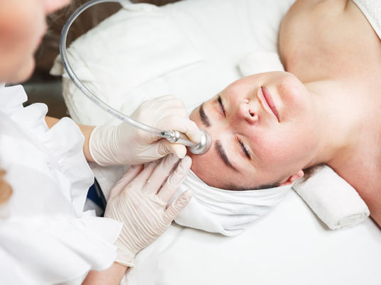 Dermaplane vs. Microdermabrasion: Which Exfoliation Is Right for You?