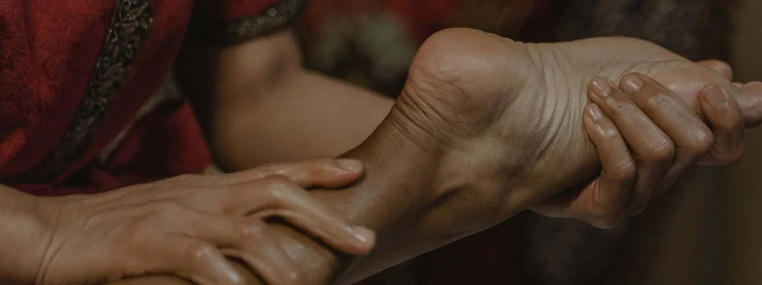 massage jambe et pied(1).webp