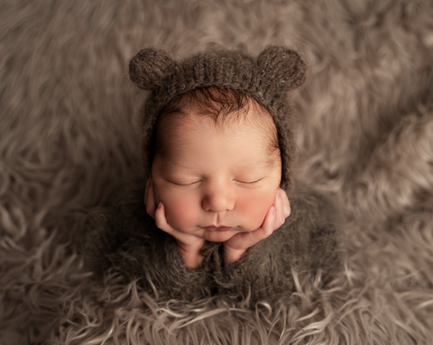 newborn photographer derbyshire