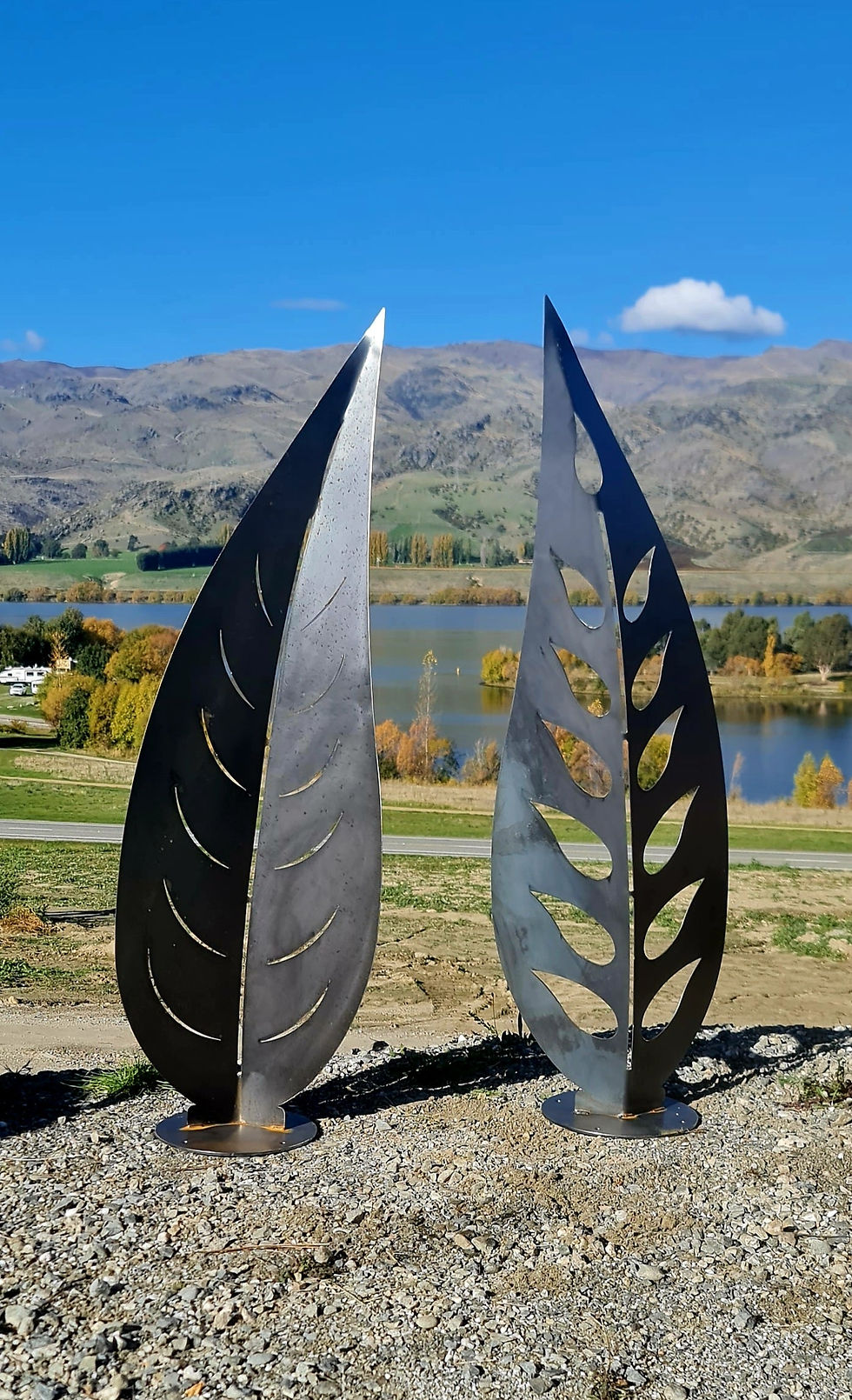 Slotted and Droplet Leafs