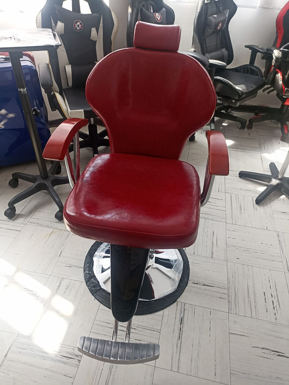 Miniatura: Sillon Mod B Color Rojo De Exhibición