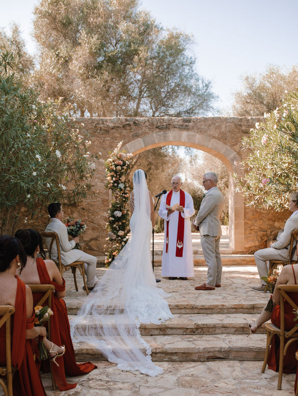 Mallorca destination wedding ceremony at Son Doblons