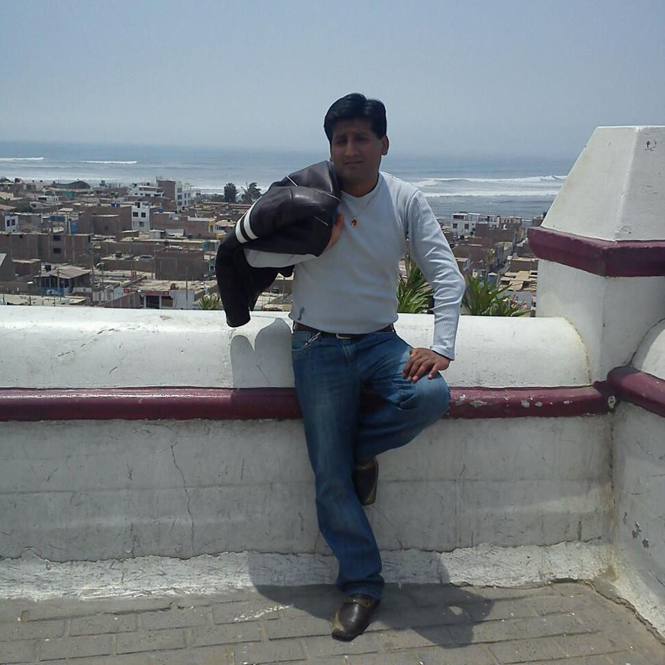 CHAVEZ GANOZA, Julio (23 años)