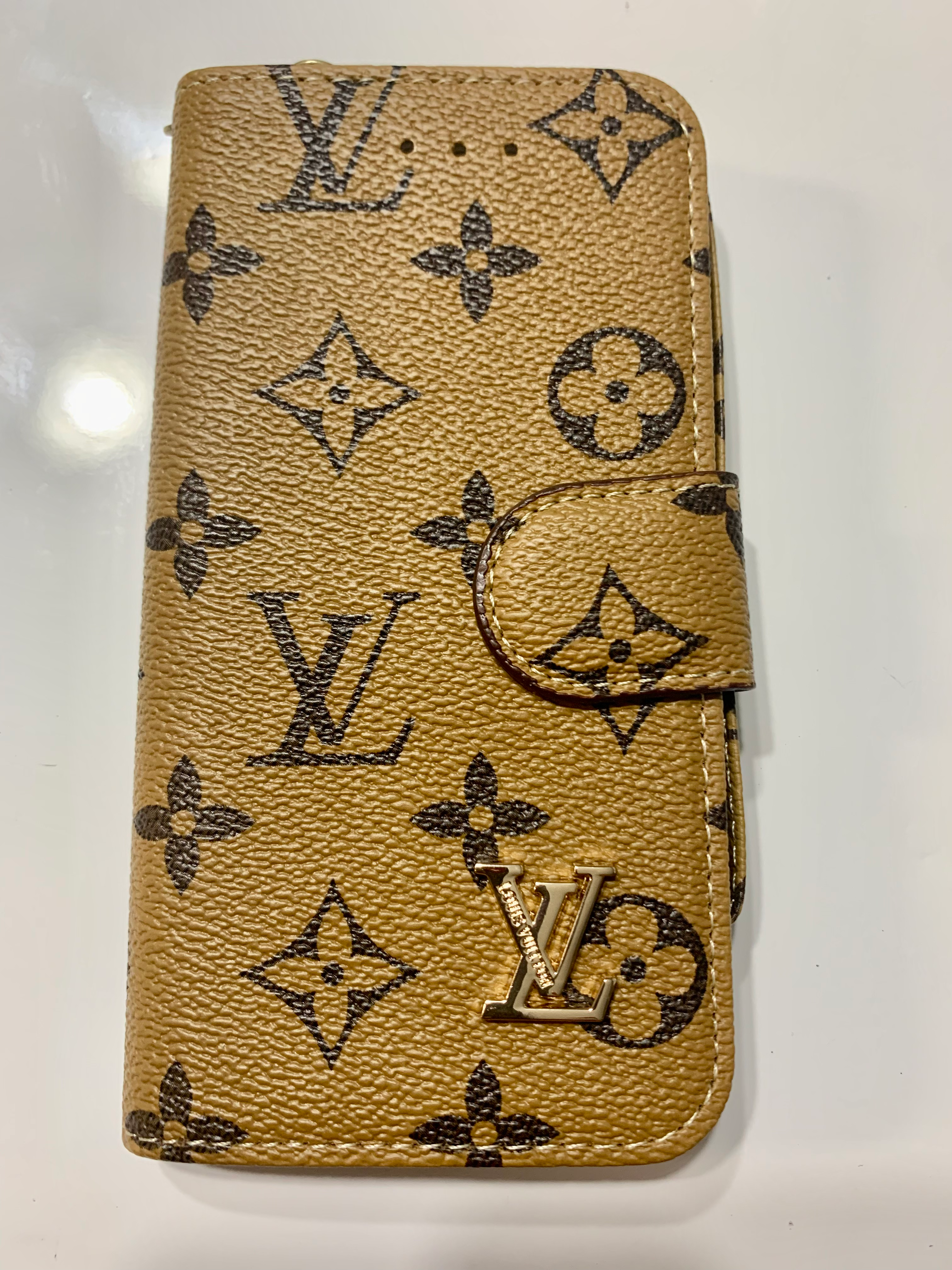 LV Samsung Galaxy s9 w/Card Holder & Wrist Lanyard | Marati Wellness