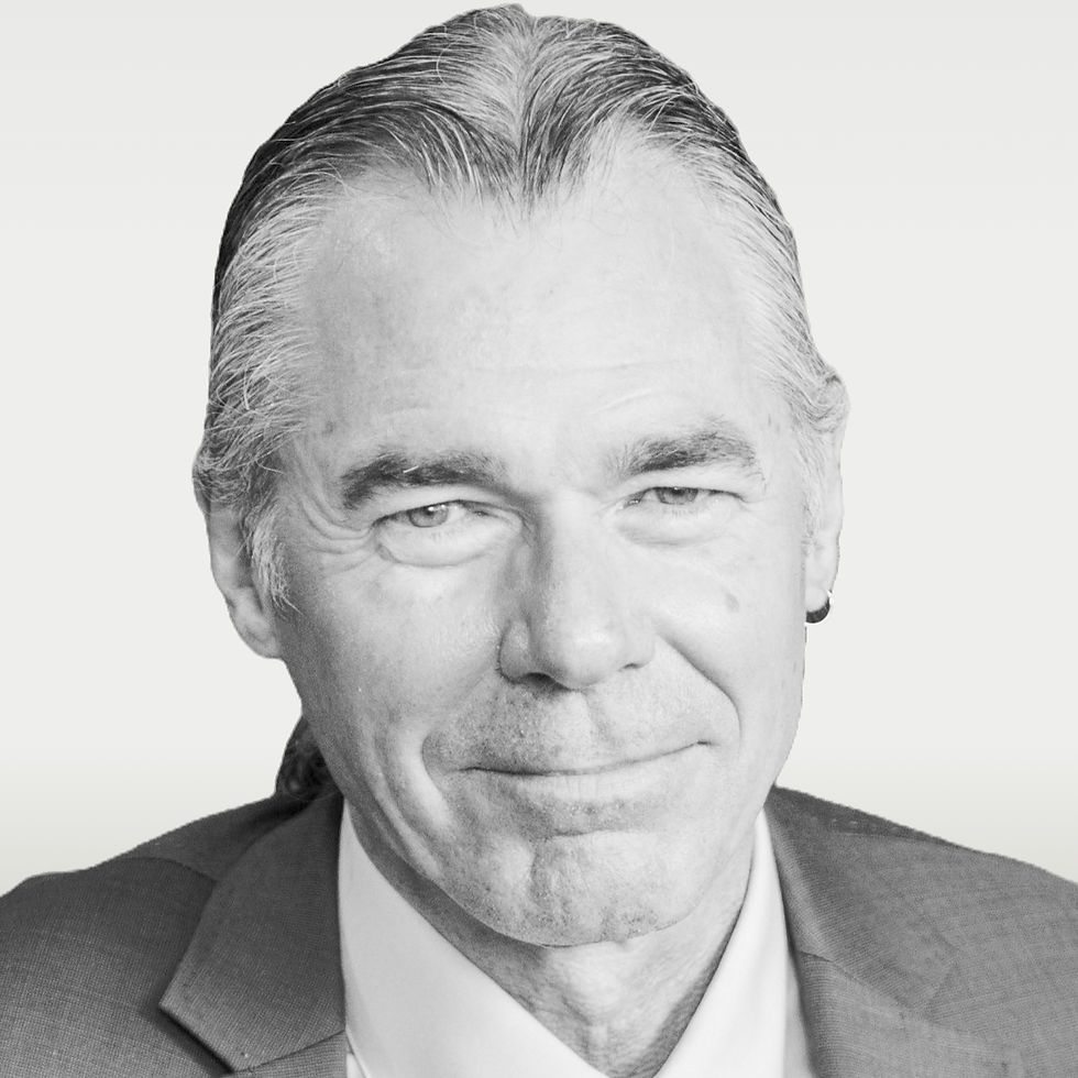 Sullivan Michael (1)_edited.jpg