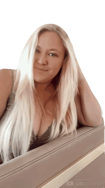 b584e5960aa640d099566c3f04f112-unscreen.gif