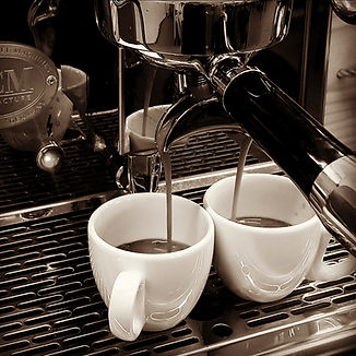 Kaffe aus Maschine.jpeg