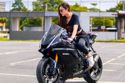 Girl in Motorcycle 01_edited