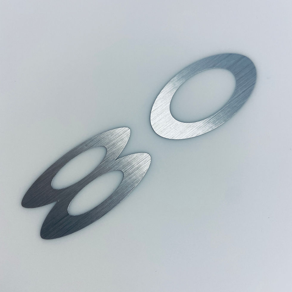 Audi 80 B2 badge overlay