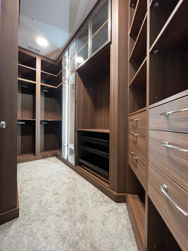 Walk in Closet