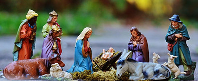 christmas-crib-figures-1060026_1920.jpg