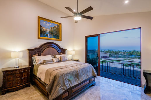Palmilla Dunes 922 - a luxury penthouse villa overlooking the ocean in San Jose del cabo - Master bedroom 1