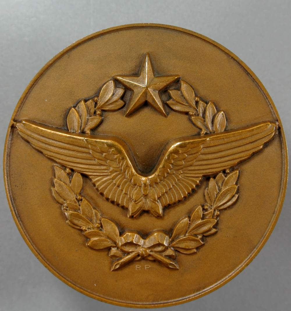 1950 Royal Air Force (RAF) Fencing Medallion 59mm Armee de l’air escrime