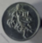 Jetton 19mm Girl carrying 8 Steins / Lyre