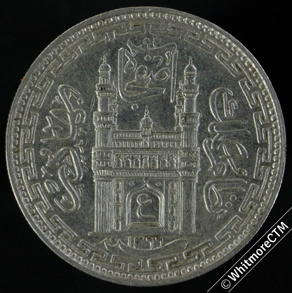 1366 Yr 37 (1947) India Hyderabad 8 Annas Y66