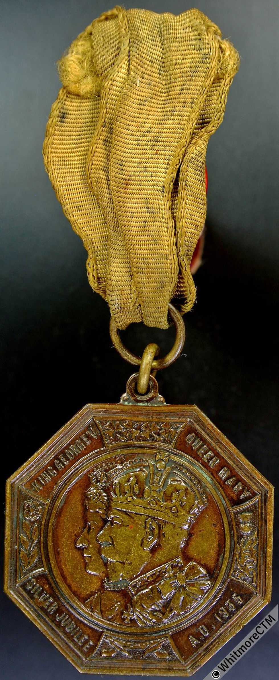 Thumbnail: 1935 Kirkwall Silver Jubilee Medal 38mm WE5719G Octagonal bronze. rings & ribbon