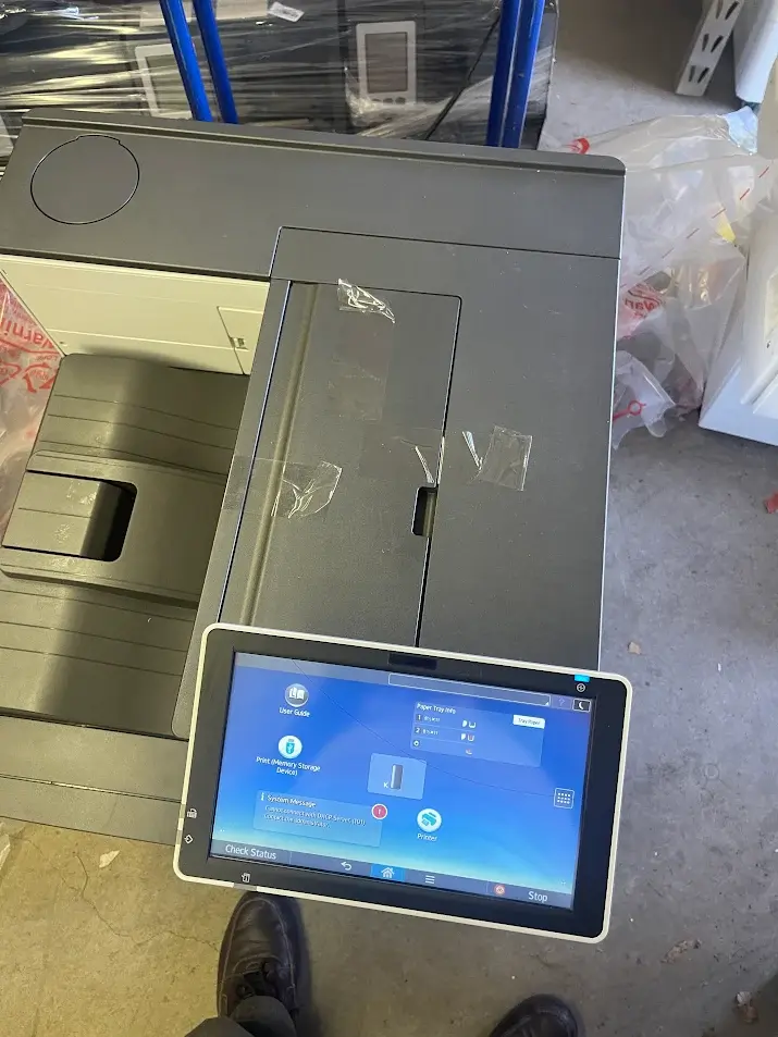 Thumbnail: Ricoh SP 8400DN printer control panel LCD display and navigation buttons close-up