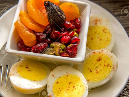 Orange & Yogurt Breakfast Box