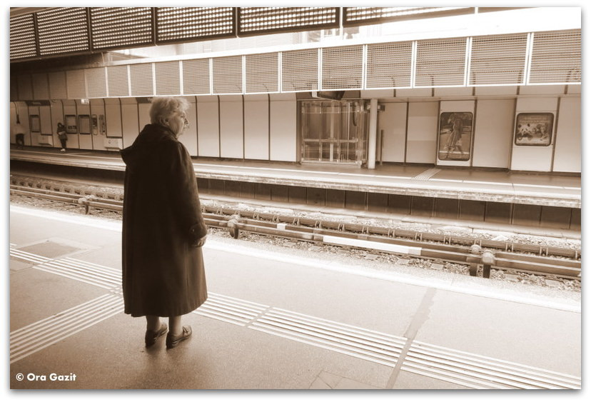 אשה בתחנת הרכבת - סיפור אהבה - ספרים מומלצים