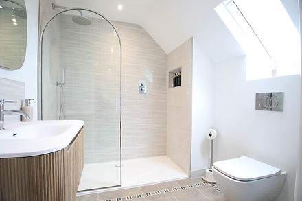 Tides view en suite shower.jpg