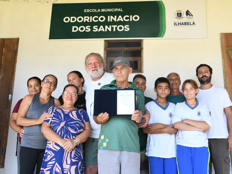 Prefeito Colucci entrega primeira escola da comunidade tradicional da Figueira em Ilhabela