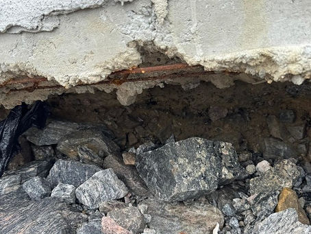 Prefeitura interdita acesso ao Molhe do Rio Juqueriquerê por risco estrutural