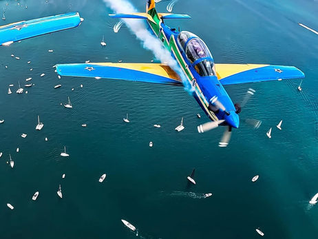 Colucci destaca apresentação histórica da Esquadrilha da Fumaça na abertura da 52ª Semana Internacional de Vela