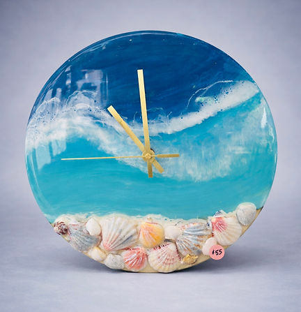 Clock - Beachy with shells.jpg