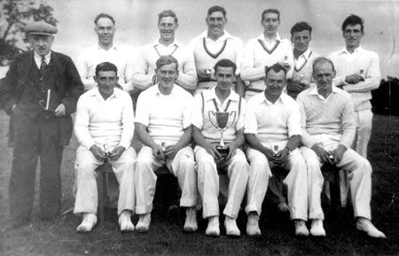 Eydon CC win the Banbury Advertiser Cup, 1953