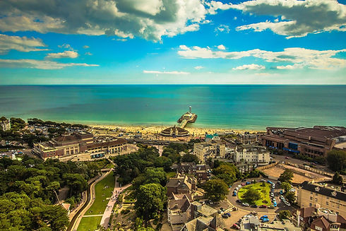 bournemouth-973653_1920.jpg