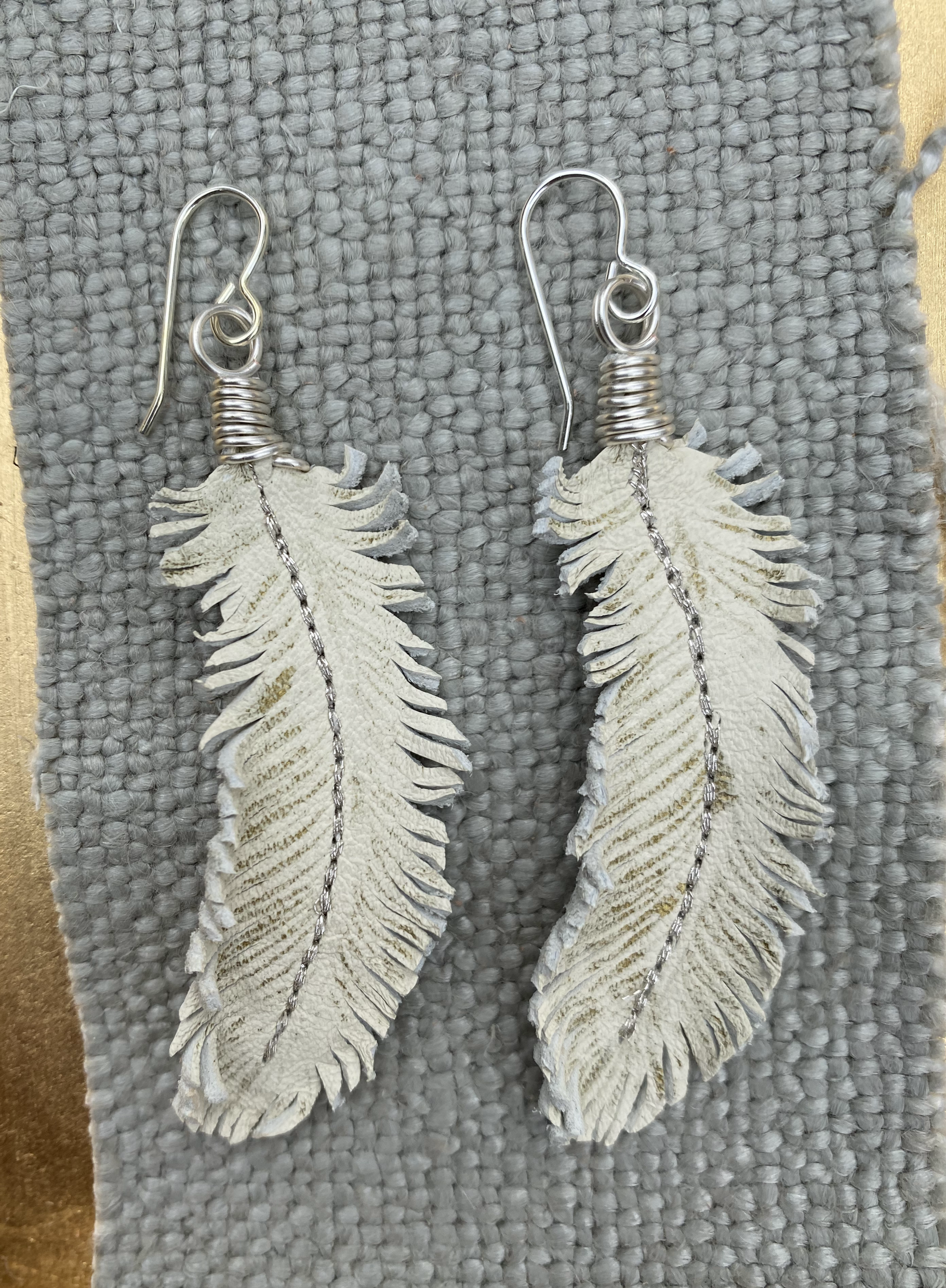 White Leather Feather Earrings with Silver Metallic Stitching and Silver Wire