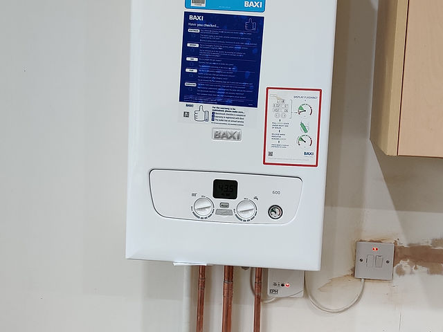 Hot water and Heating | DBD Plumbing and Heating. call 07933195477
