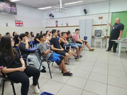 Inteligência Artificial: tecnologia é tema de debate na rede municipal de ensino