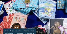 Secretaria Municipal de Educação realiza aquisição de cerca de 3000 exemplares de livros