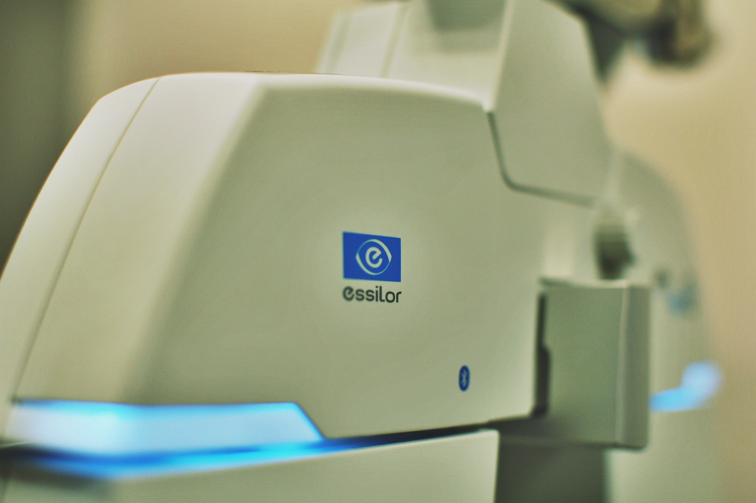 specs vision care vision source optometrist riverside, CA