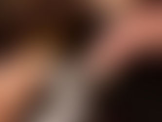 The Difference Between Handcrafted and Mass-Produced Jewelry