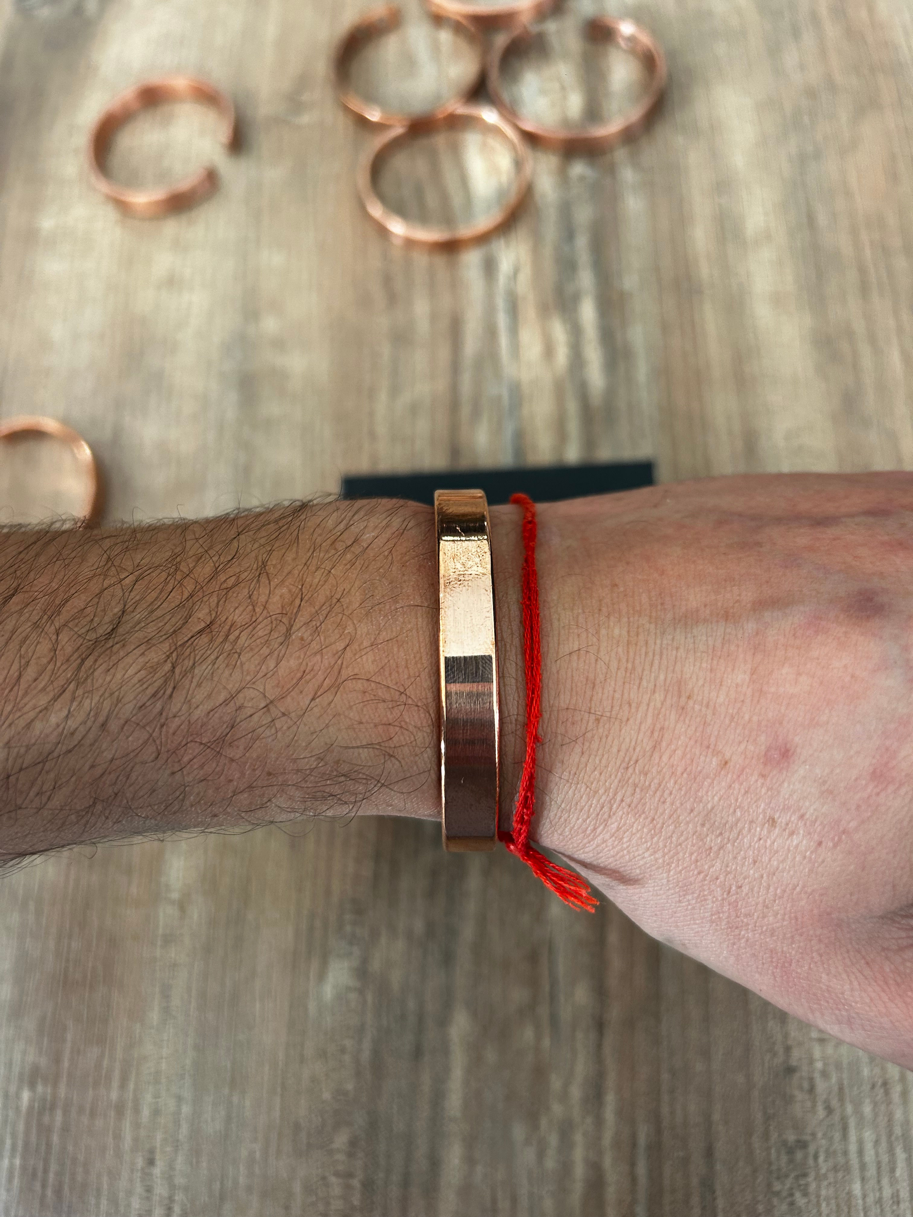 Bracelet magnétique en cuivre brillant
