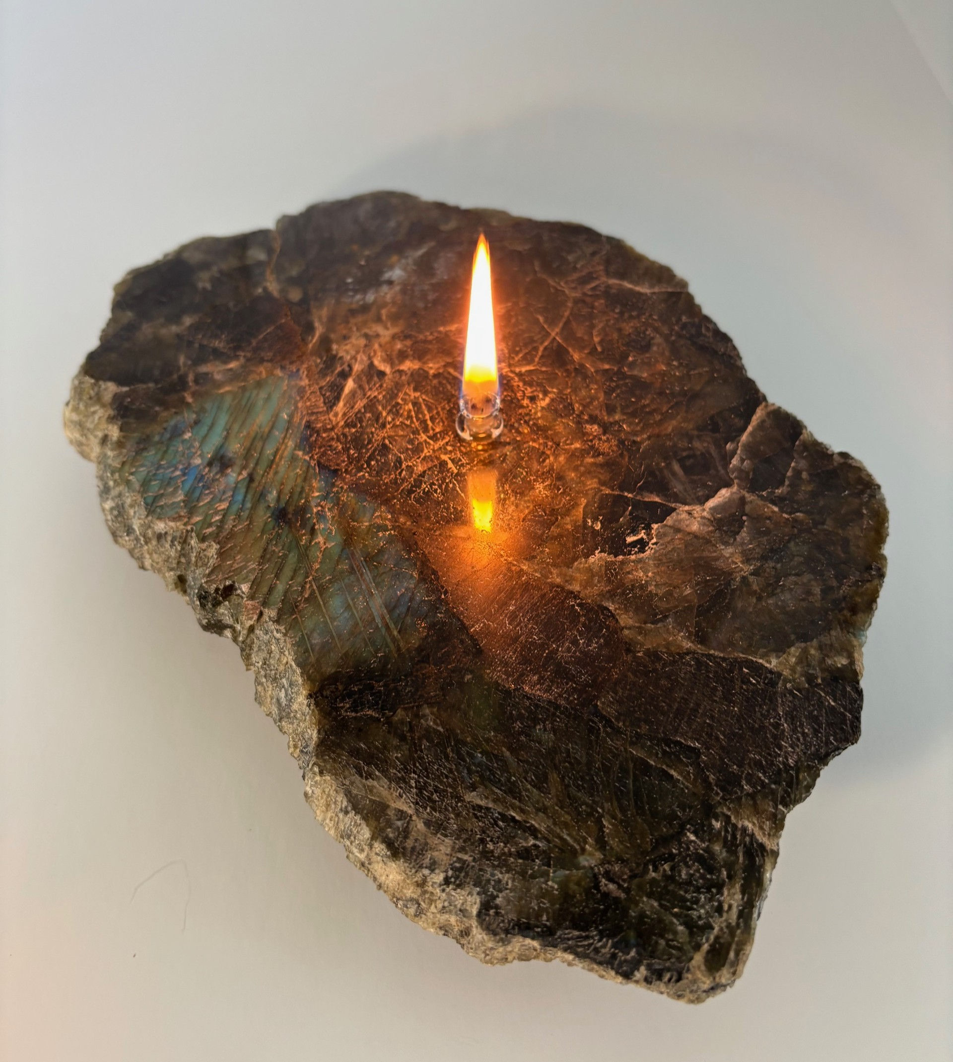 Labradorite stone oil burning candle