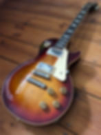 Robert Throb Young Gibson Les Paul