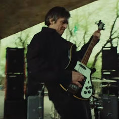 1974 Rickenbacker 4001, Enter Shikari, Find Out The Hard Way, Chris Batten