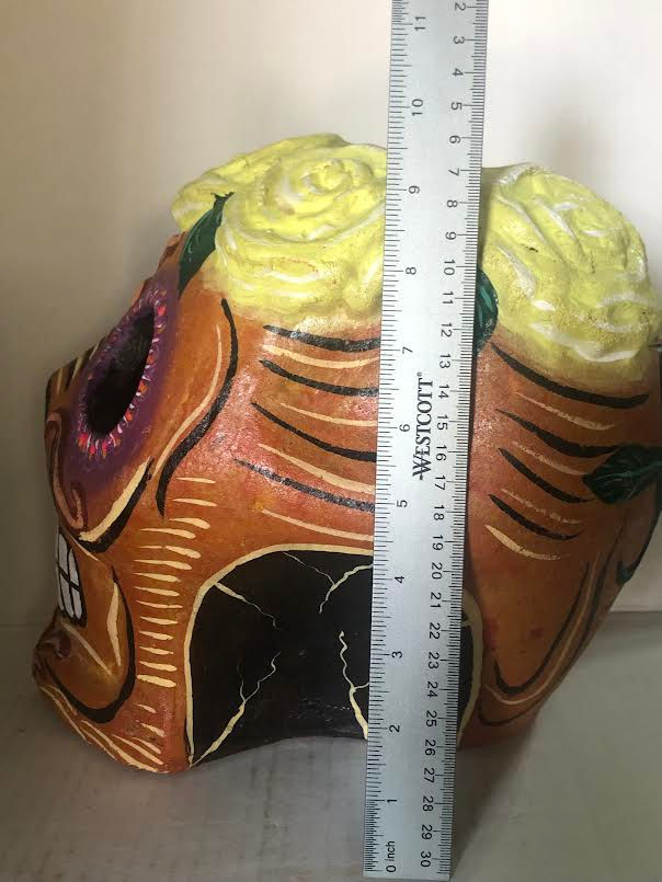 Thumbnail: Candy Skull Med