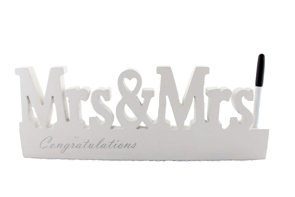 Thumbnail: Newlyweds Signing Plaque