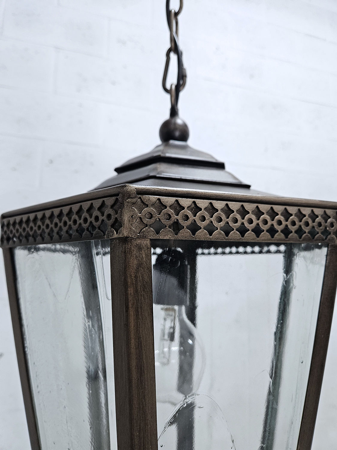 Farol de techo con cenefa