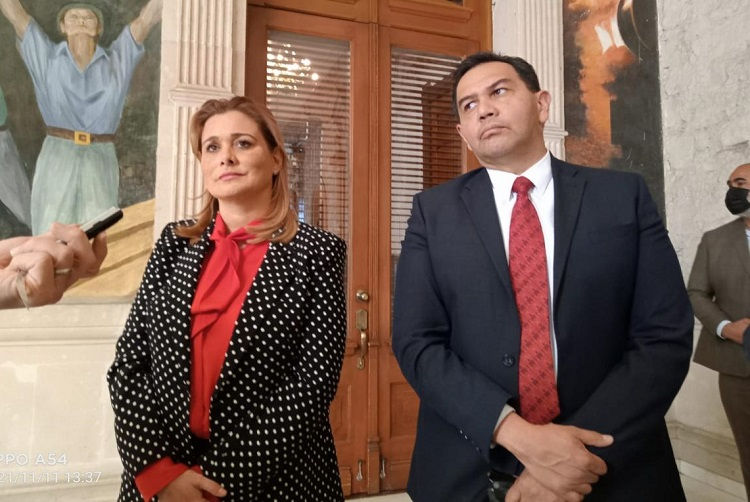 Ciudad Juárez, Cruz Pérez Cuellar, Maru Campos, Política